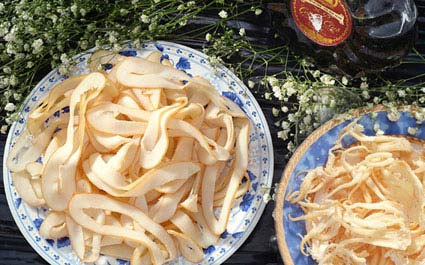 SMOCKED SQUID RINGS